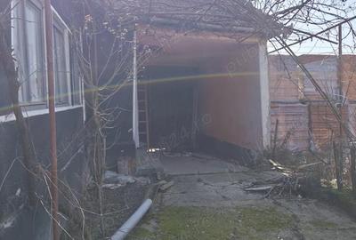 Casă cu Teren 900 Mp în Călacea - 3