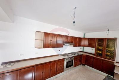 Casa Zona Linistita - 3