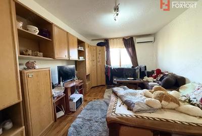 Garsoniera cu o camera de vanzare in Timisoara, zona Ronat - 2