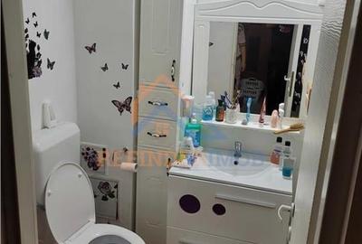 Apartament cu 3 camere de vanzare, zona Titan - 13