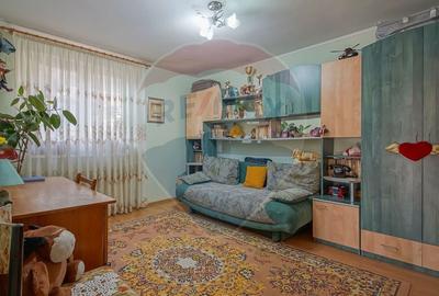 Casă spațioasă și practică, aproape natură si oraș- Cartier Dârste - 14