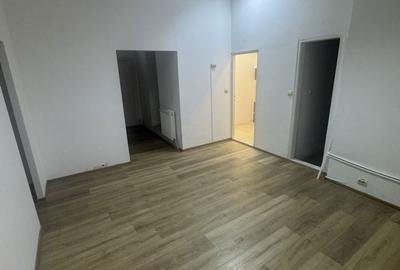 Spațiu comercial, de 72 mp, în Ultracentral - 5
