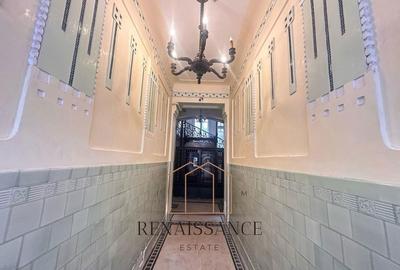 Apartament cu 6 camere semidecomandat în P-ța Unirii