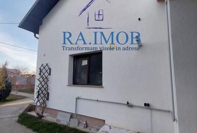 Casă cu 5 camere cu Teren 504 Mp în Târgșoru Vechi