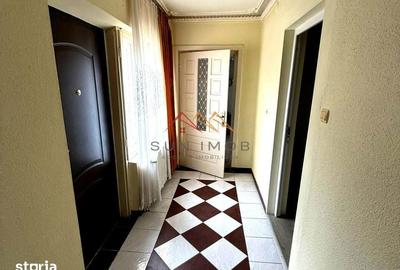Casă cu 7 camere cu Teren 604 Mp în Poiana - 7