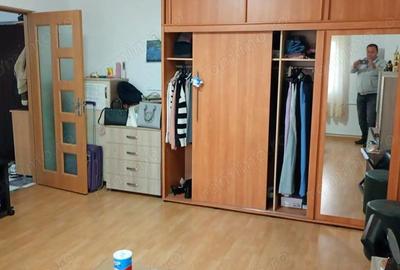 Garsoniera zona Mall Vitan - str. Branduselor - 8