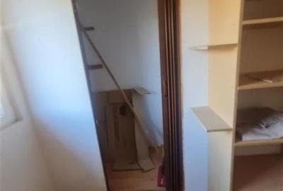 Casă individuală cu 2 camere cu Canalizare în Central - 14