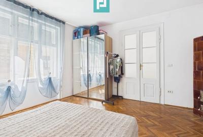Apartament cu 3 camere semidecomandat, mobilat în Central - 20