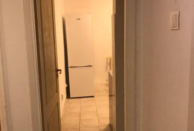 Apartament cu 2 camere semidecomandat în Eroii Revoluției