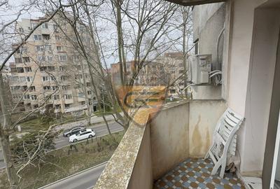 Apartament cu 3 camere decomandat, mobilat în Capitol - 7