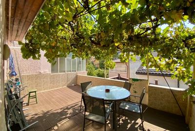 Apartament 2 camere in vila cu centrala proprie si terasa, , zona Domenii - 1