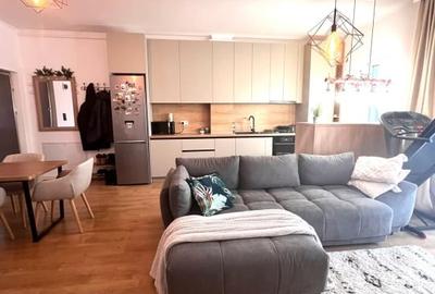 Apartament cu 2 camere semidecomandat, mobilat în Florești