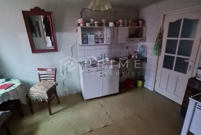 Casă cu teren de 1.000 m² – utilități complete, ideală pentru renovare - 3