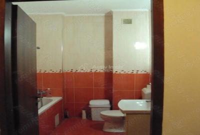Apartament cu 2 camere semidecomandat în UTA - 1