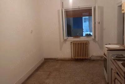 Apartament cu 3 camere decomandat în Central - 5