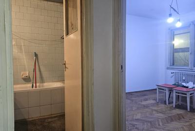 Soseaua Stefan cel Mare doua cam et 1 vedere stradala langa parcul circului - 6