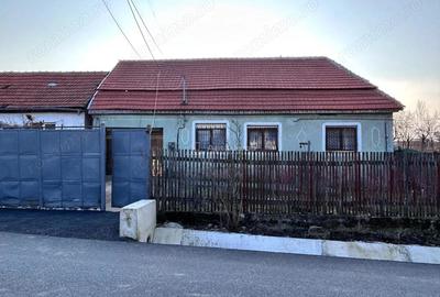 Casă cu 4 camere cu Teren 315 Mp în Est - 15