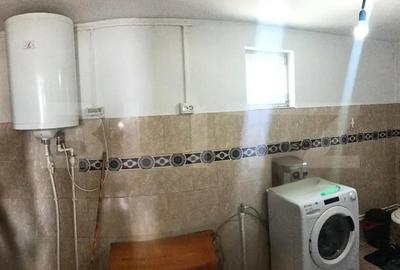 Casă cu 4 camere cu Teren 1200 Mp în Central - 2