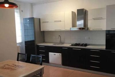 Vand apartam.3 camere in Andrei Muresanu, finisat modern, 2 bai, terasa, parcare - 3