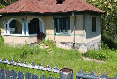 Casă cu 3 camere în Central - 8