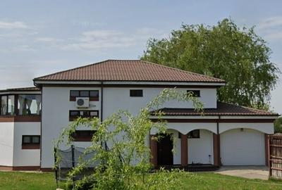 Casă cu 6 camere cu Teren 509 Mp în Măgurele - 2