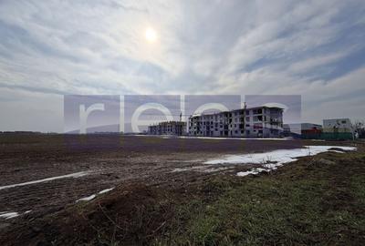 Teren Construcții intravilan de 13300 mp, în Tunari