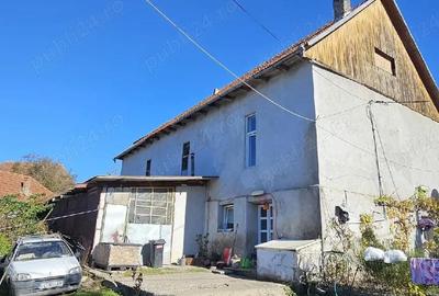 Casă în Ribița - 4