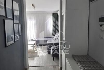 Apartament cu 3 camere semidecomandat, mobilat în Giroc - 2