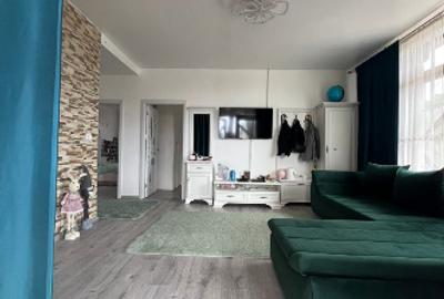 Casă cu 5 camere cu Teren 690 Mp în Central - 7