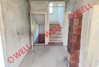 Casă cu 7 camere cu Teren 1300 Mp în Zagon - 6