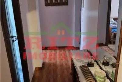 Apartament cu 3 camere decomandat în Central - 9