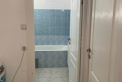 Apartament cu 3 camere decomandat în Central - 1