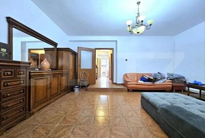 Casă cu Teren 400 Mp în Lunei - 2