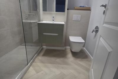 Apartament cu 2 camere decomandat în Tomis Nord - 9