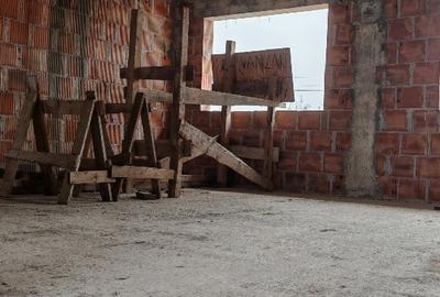 Casă individuală cu 4 camere cu Teren 521 Mp în Strejnicu - 2