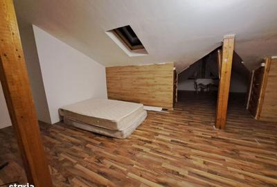 Casă cu Teren 2000 Mp în Tărtășești - 12