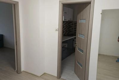 Apartament 3 camere renovat complet Tei - 1