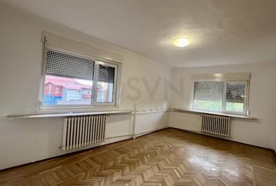 Casă individuală cu 10 camere cu Canalizare în Sisești - 6