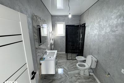 Casă cu 3 camere cu Teren 305 Mp în Holboca - 5