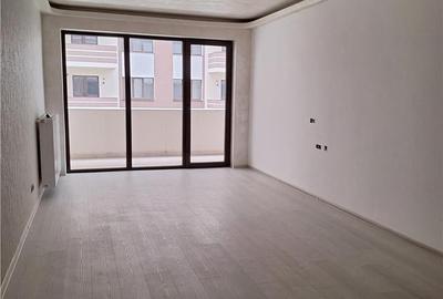 Apartament cu 2 camere decomandat în Tractorul - 1