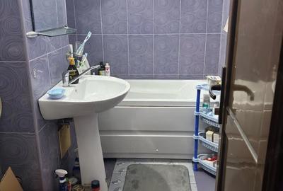 Apartament cu 2 camere semidecomandat, mobilat în Central - 1
