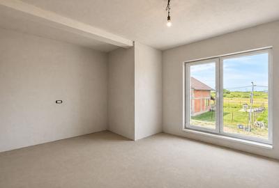 Duplex cu 4 camere cu Canalizare în Giroc - 9