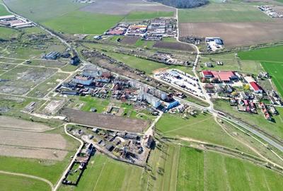 Teren intravilan industrial - 13