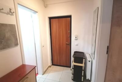 Apartament cu 2 camere decomandat, mobilat în Tractorul - 14