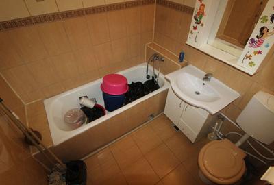 Apartament cu 4 camere decomandat în Central - 8