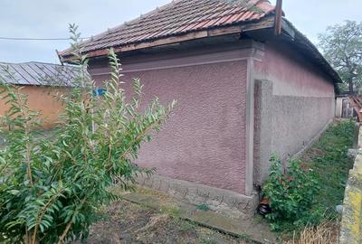 Casă cu 6 camere cu Teren 504 Mp în Cuza Vodă - 1