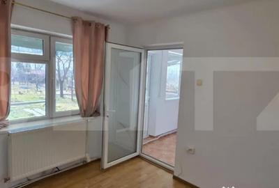 Casă cu 5 camere cu Canalizare în Copou - 6