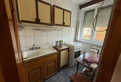 Garsoniera semidecomandata, 30,50 mp, Brazda lui Novac , Zona Amaradia - 3
