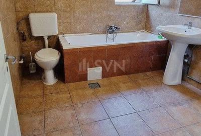 Apartament cu 3 camere decomandat în Central - 6
