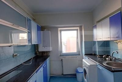 Apartament de vanzare, cu 3 camere, semidecomandat, 84 mp, zona Centrala! - 10